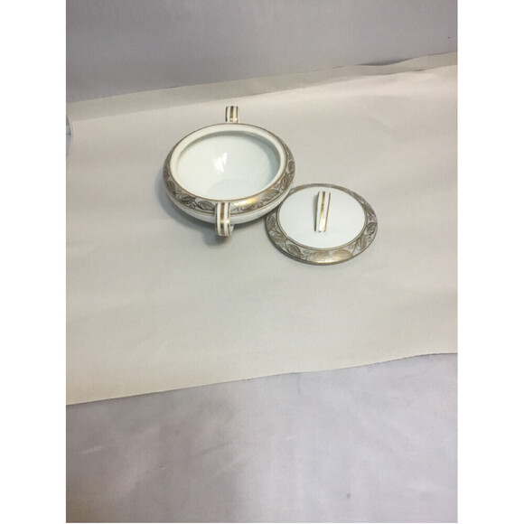 Noritake Greta 5272 Covered Sugar Bowl - Picture 3 of 4